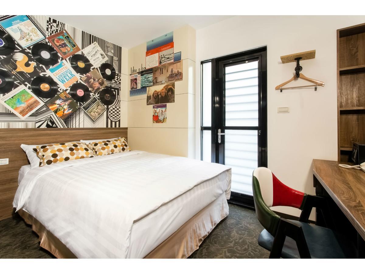 Rf Hotel  Linsen Tajpej Kültér fotó