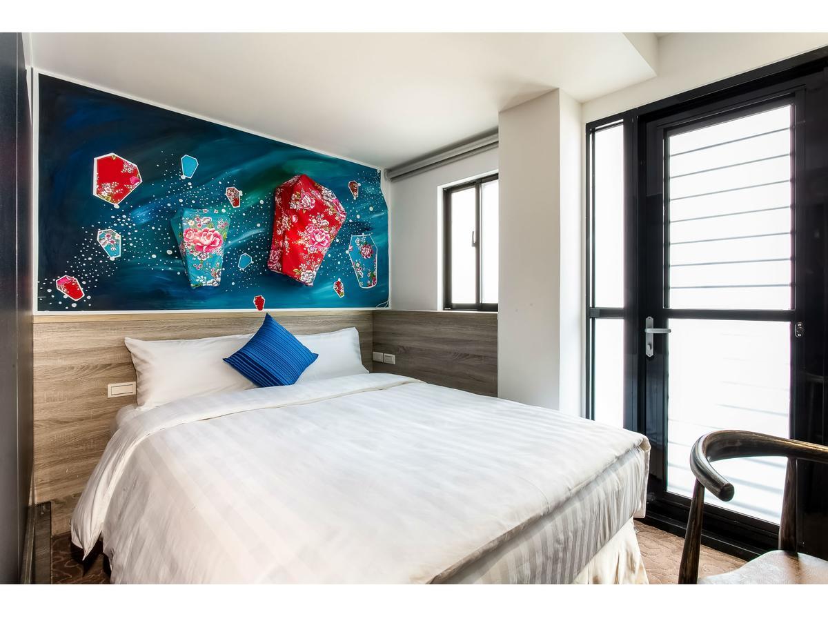 Rf Hotel  Linsen Tajpej Kültér fotó