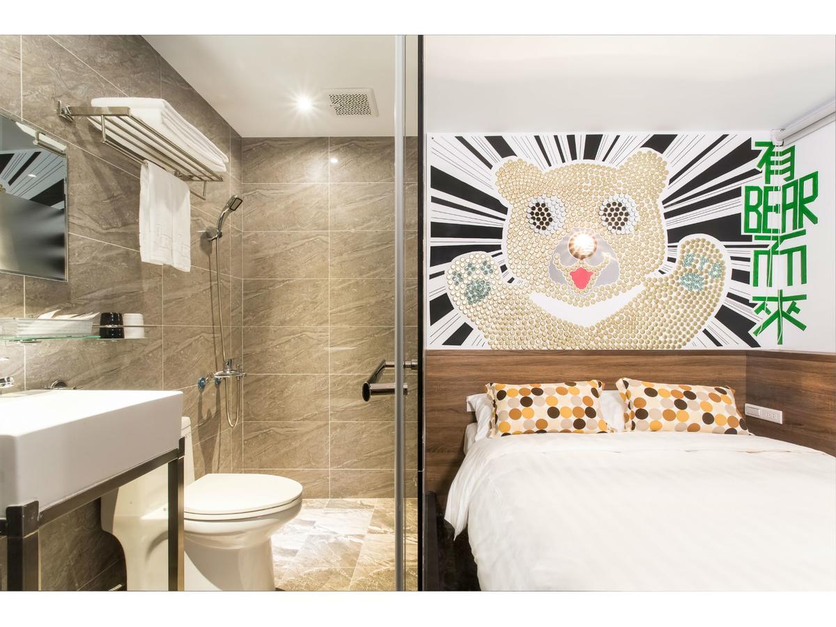Rf Hotel  Linsen Tajpej Kültér fotó