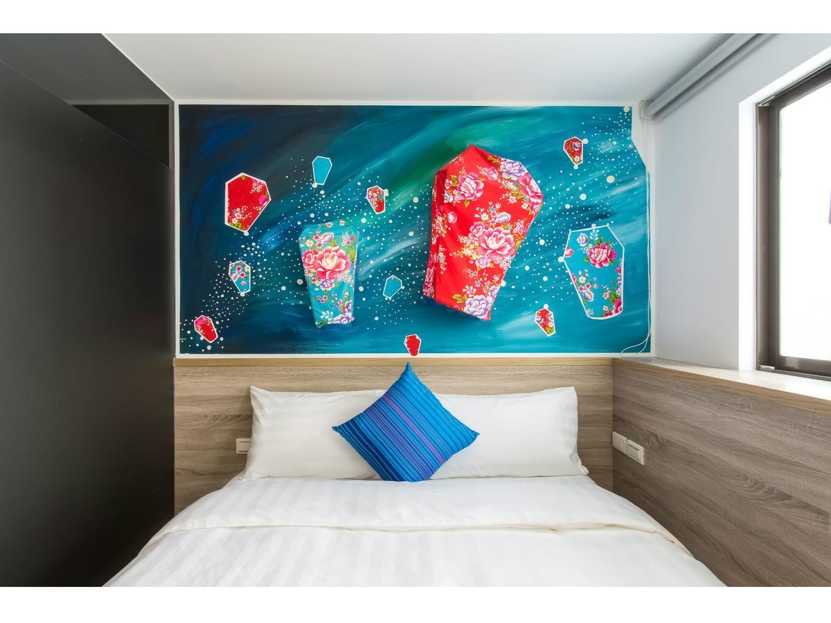 Rf Hotel  Linsen Tajpej Kültér fotó
