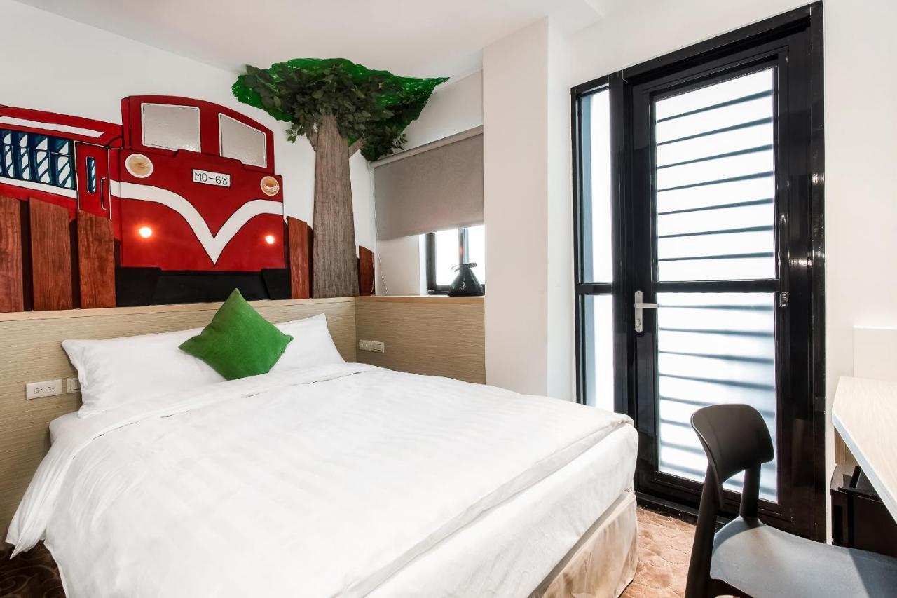 Rf Hotel  Linsen Tajpej Kültér fotó